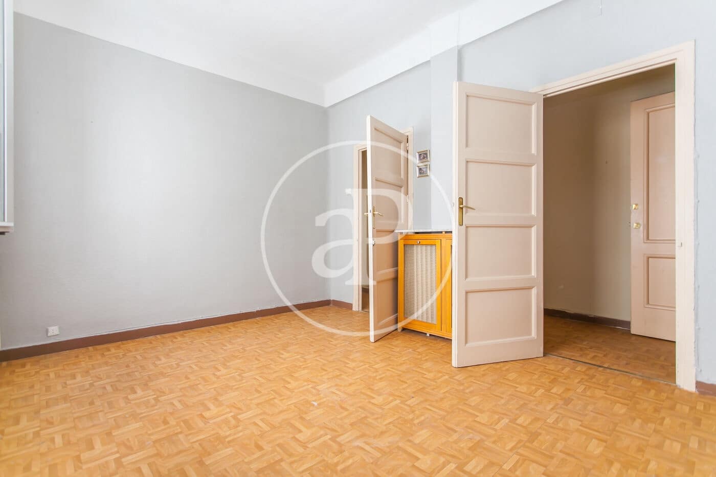 2 bedroom Apartment for sale in Madrid city - € 830,000 (Ref: 9920442)