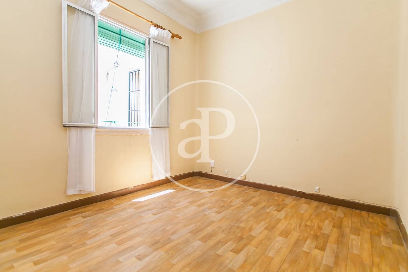 2 bedroom Apartment for sale in Madrid city - € 830,000 (Ref: 9920442)