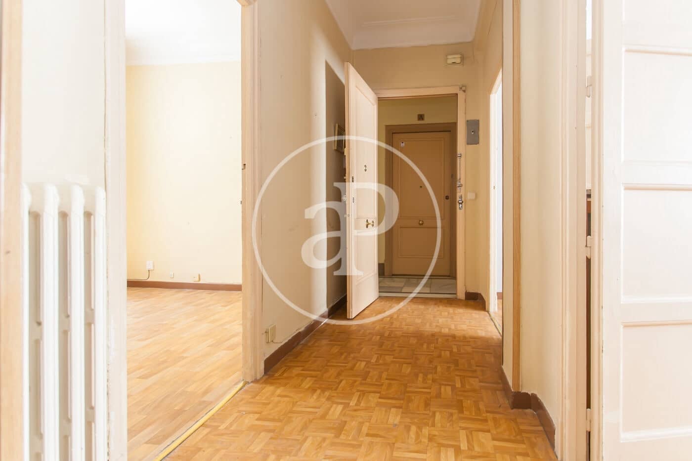 2 bedroom Apartment for sale in Madrid city - € 830,000 (Ref: 9920442)