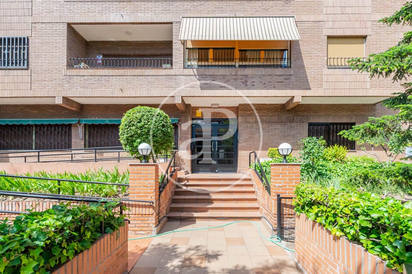 3 bedroom Apartment for sale in Madrid city with pool - € 1,059,000 (Ref: 9920443)