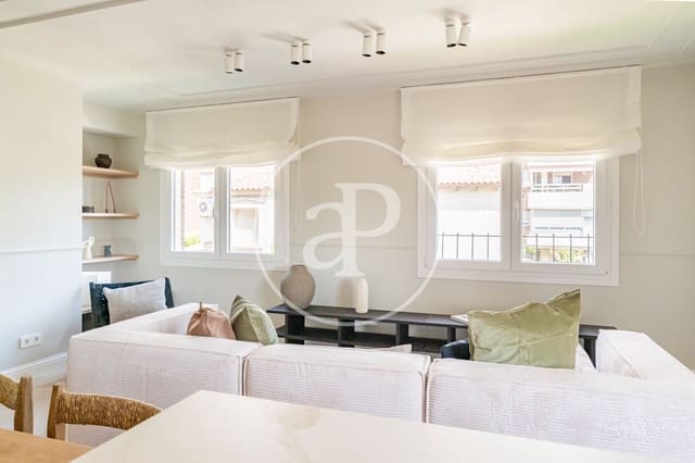 3 slaapkamer Appartement te koop in Ciudad Jardín, Madrid stad met zwembad - € 1.059.000 (Ref: 9920443)