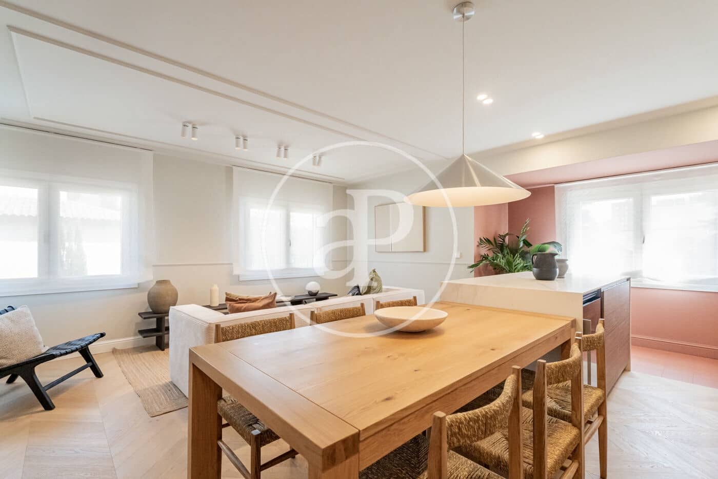 3 bedroom Apartment for sale in Madrid city with pool - € 1,059,000 (Ref: 9920443)