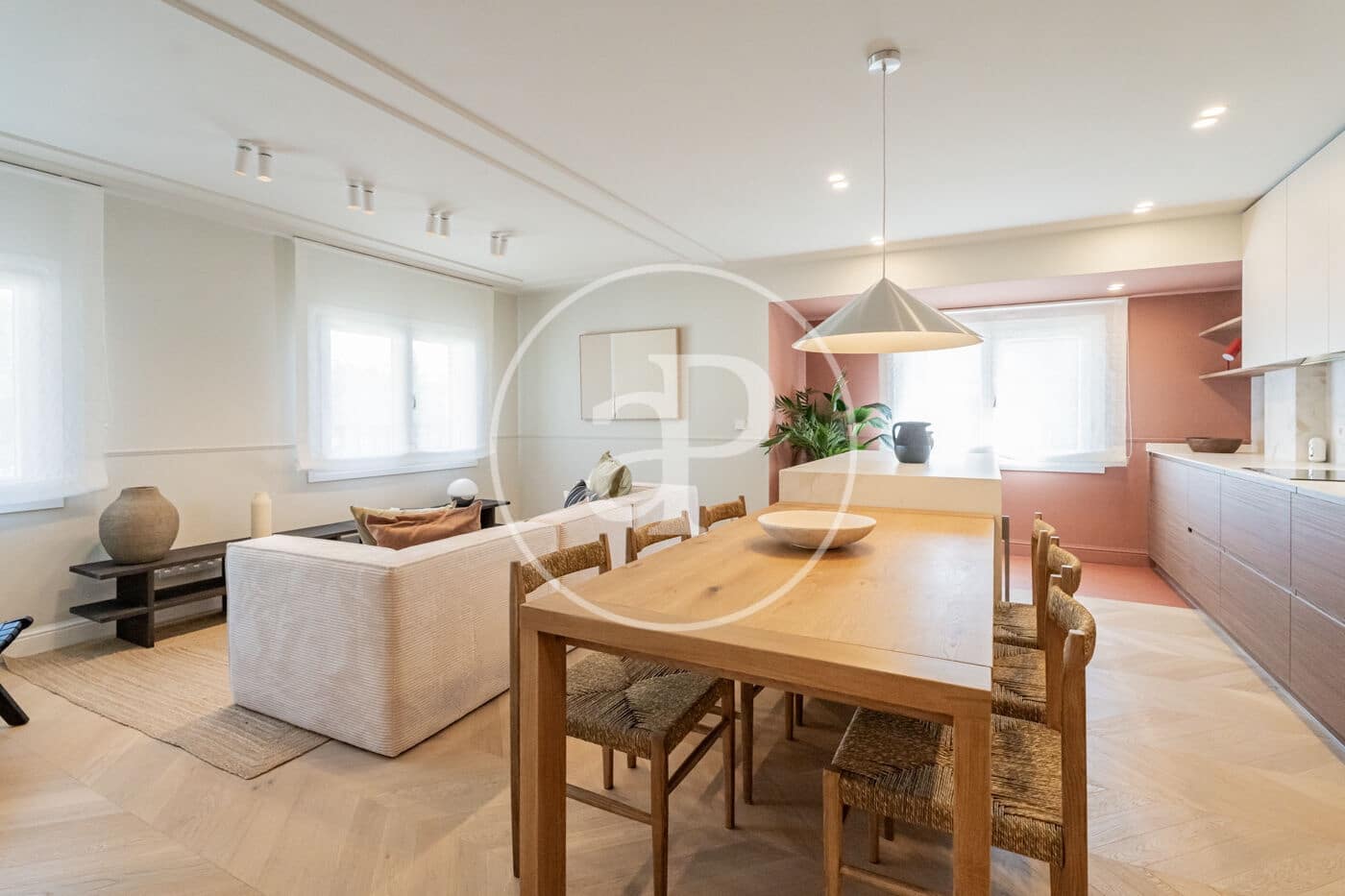 3 bedroom Apartment for sale in Madrid city with pool - € 1,059,000 (Ref: 9920443)