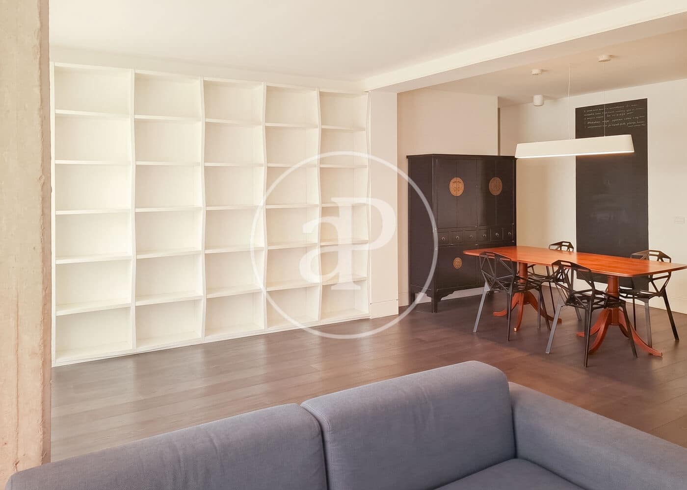 4 sovrum Lägenhet att hyra i Madrid stad med garage - 4 000 € (Ref: 9920444)