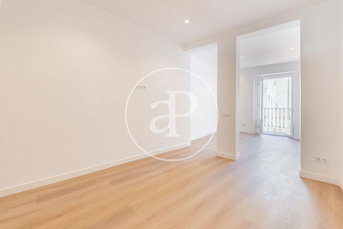 1 bedroom Apartment for sale in Madrid city - € 430,000 (Ref: 9922315)