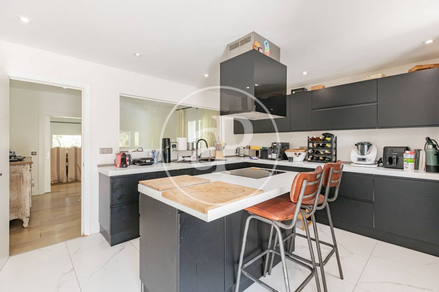 Chalet de 6 habitaciones en San Sebastián de los Reyes en venta con piscina - 1.925.000 € (Ref: 9922318)