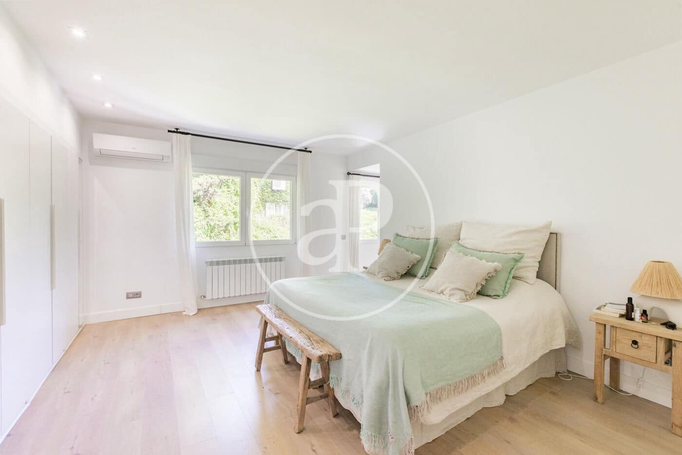 Chalet de 6 habitaciones en San Sebastián de los Reyes en venta con piscina - 1.925.000 € (Ref: 9922318)