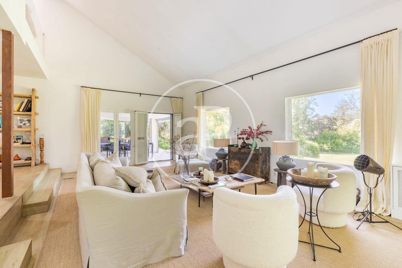 Chalet de 6 habitaciones en San Sebastián de los Reyes en venta con piscina - 1.925.000 € (Ref: 9922318)