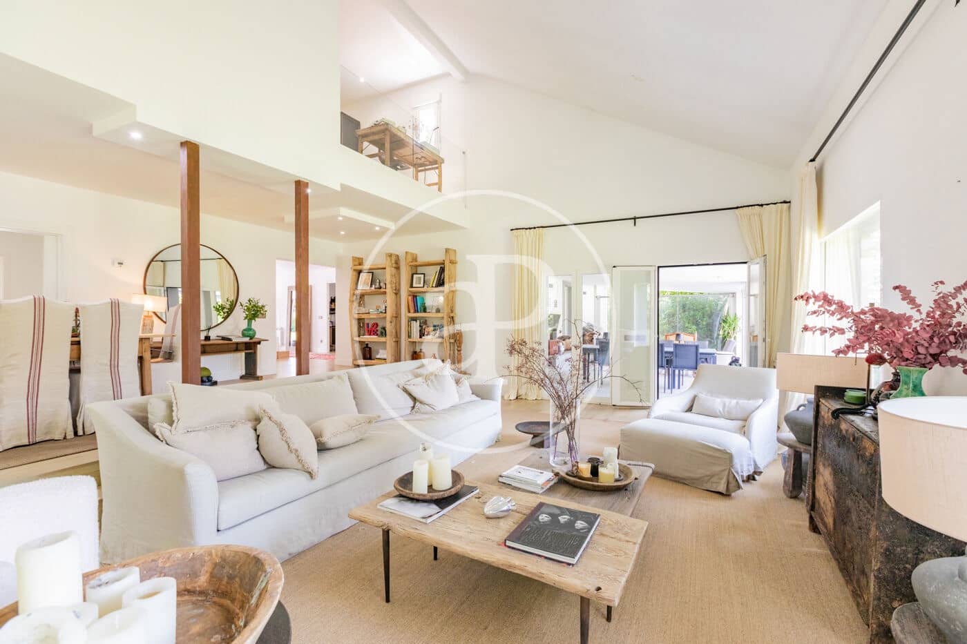 Chalet de 6 habitaciones en San Sebastián de los Reyes en venta con piscina - 1.925.000 € (Ref: 9922318)