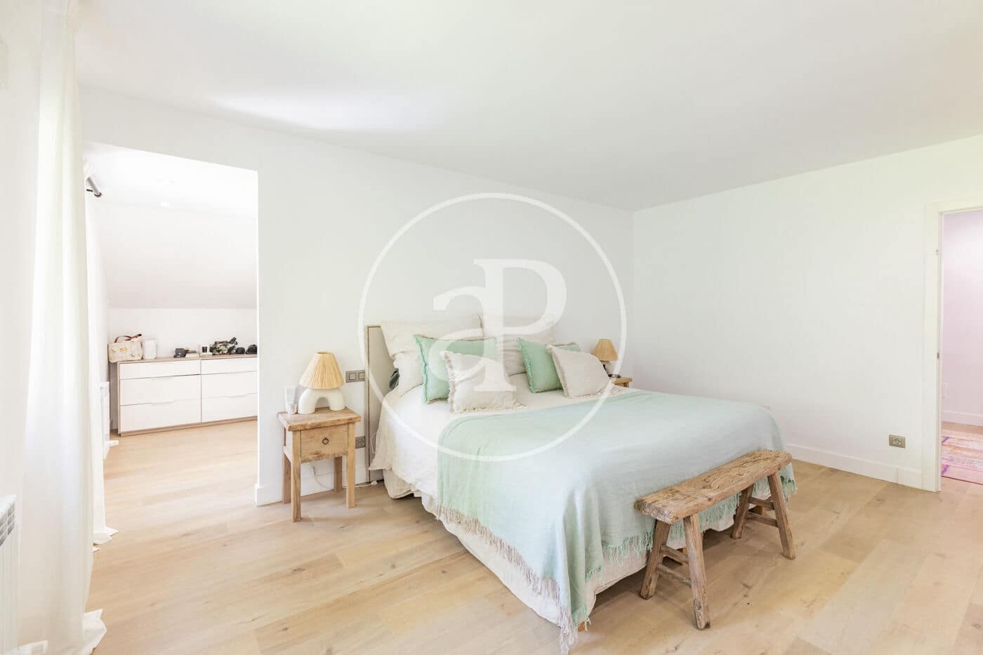Chalet de 6 habitaciones en San Sebastián de los Reyes en venta con piscina - 1.925.000 € (Ref: 9922318)
