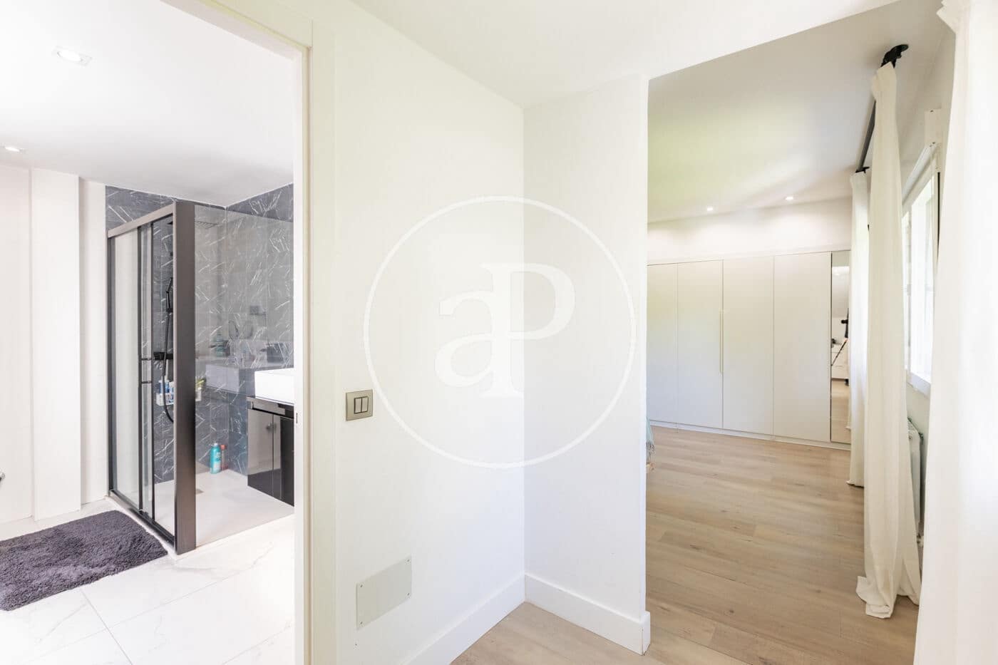 Chalet de 6 habitaciones en San Sebastián de los Reyes en venta con piscina - 1.925.000 € (Ref: 9922318)