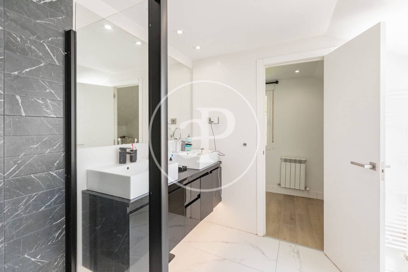 Chalet de 6 habitaciones en San Sebastián de los Reyes en venta con piscina - 1.925.000 € (Ref: 9922318)