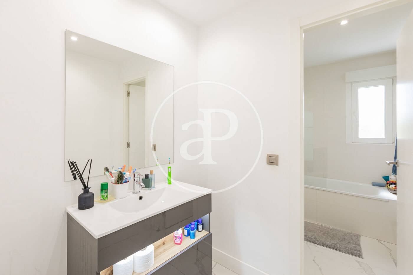 Chalet de 6 habitaciones en San Sebastián de los Reyes en venta con piscina - 1.925.000 € (Ref: 9922318)