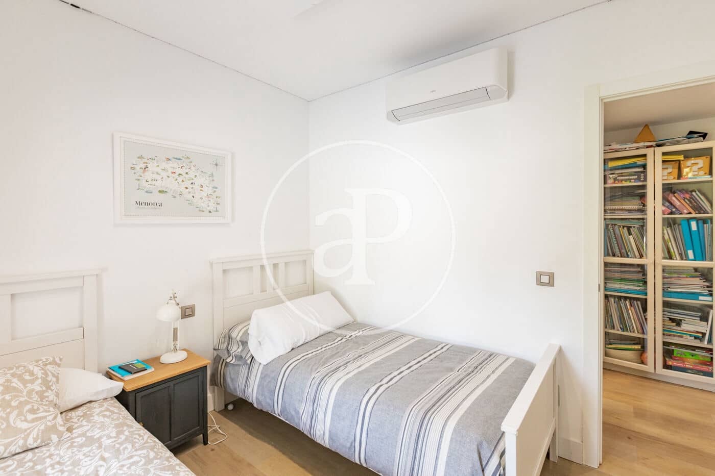 Chalet de 6 habitaciones en San Sebastián de los Reyes en venta con piscina - 1.925.000 € (Ref: 9922318)