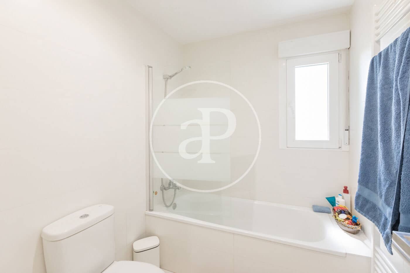 Chalet de 6 habitaciones en San Sebastián de los Reyes en venta con piscina - 1.925.000 € (Ref: 9922318)