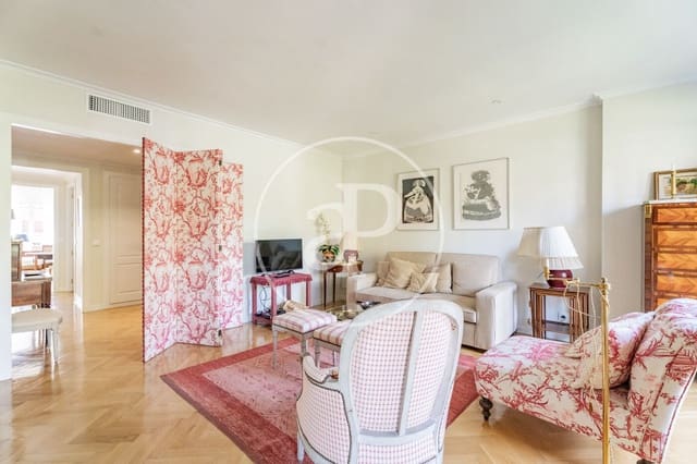 3 soveværelse Lejlighed til salg i Nueva España, Madrid by - € 1.479.000 (Ref: 9922319)
