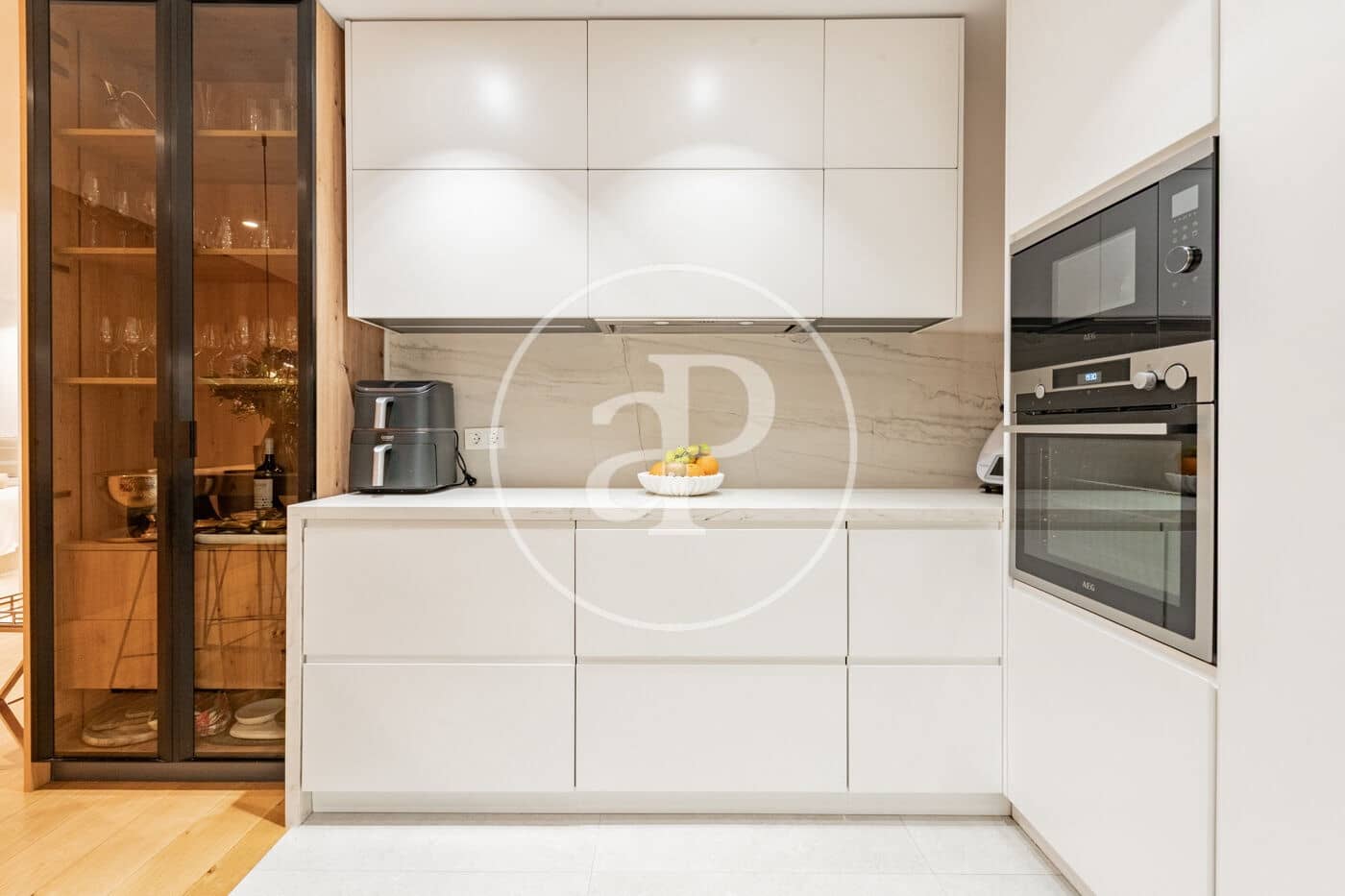 3 bedroom Apartment for rent in Madrid city - € 7,800 (Ref: 9924623)