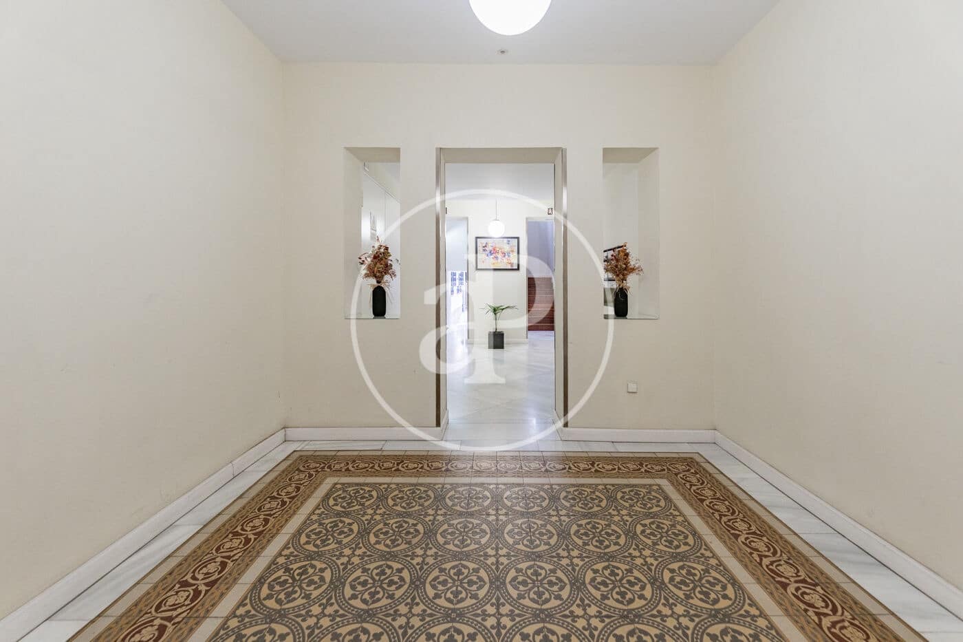 3 bedroom Apartment for rent in Madrid city - € 7,800 (Ref: 9924623)