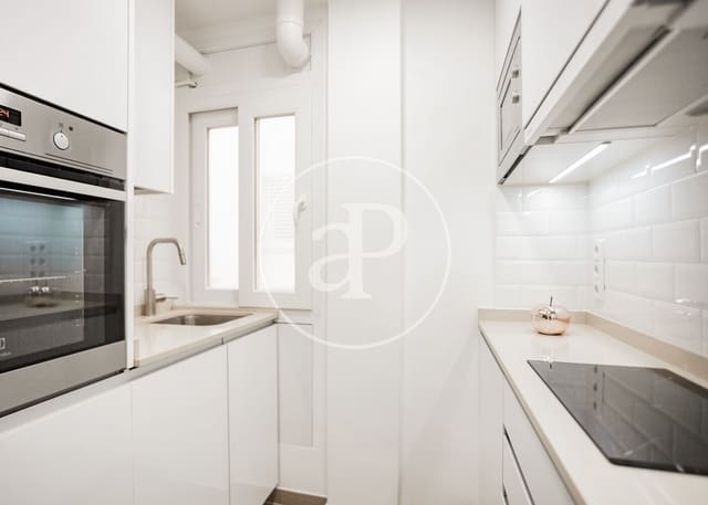 2 slaapkamer Appartement te huur in Lista, Madrid stad - € 2.800 (Ref: 9924635)