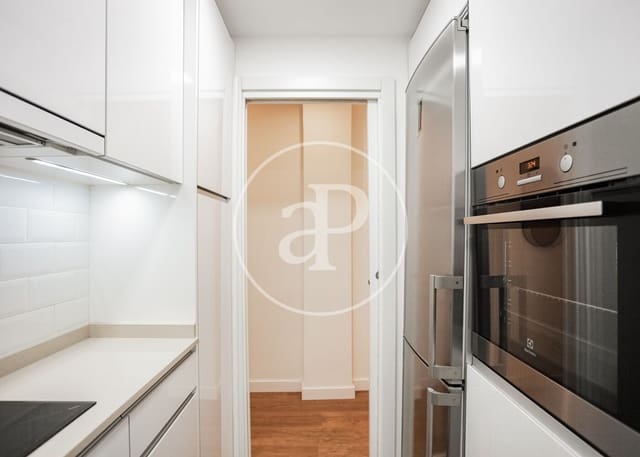 2 slaapkamer Appartement te huur in Lista, Madrid stad - € 2.800 (Ref: 9924635)