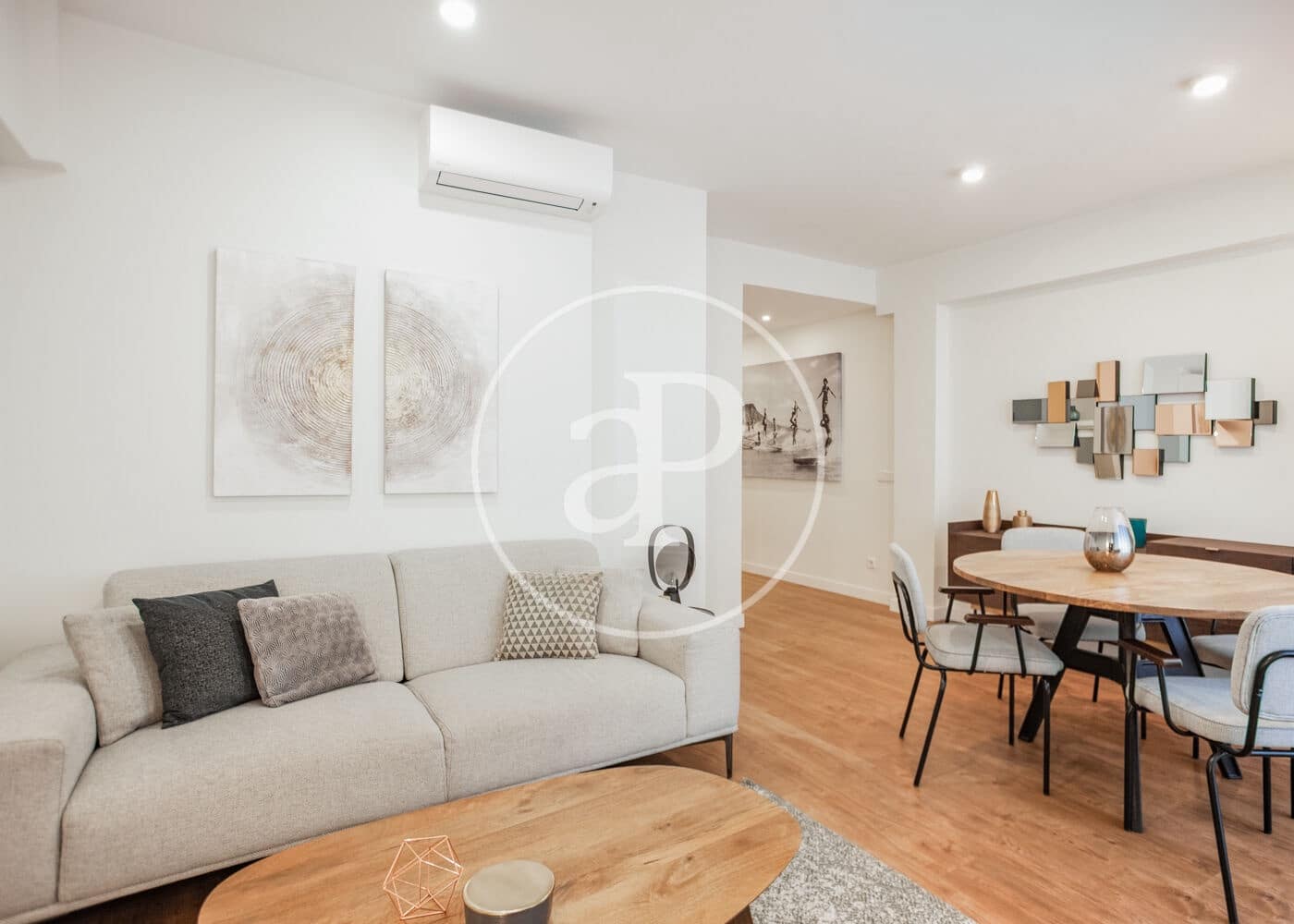 2 bedroom Apartment for rent in Madrid city - € 2,800 (Ref: 9924635)