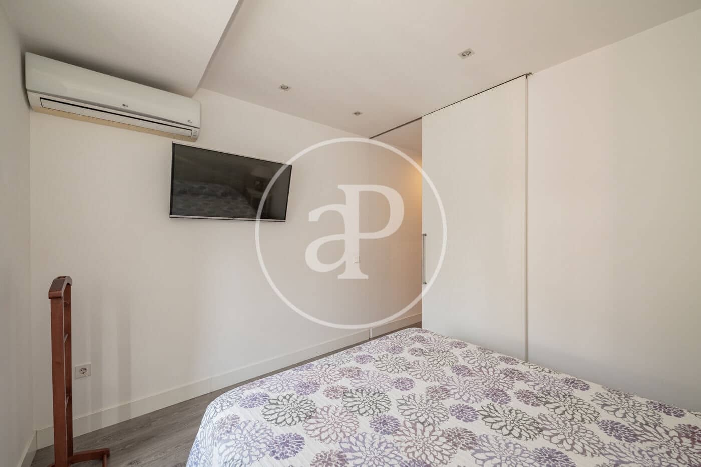 Apartamento de 3 habitaciones en Madrid ciudad en alquiler con garaje - 4.500 € (Ref: 9927413)