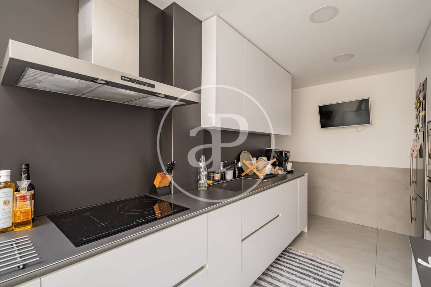 Apartamento de 3 habitaciones en Madrid ciudad en alquiler con garaje - 4.500 € (Ref: 9927413)