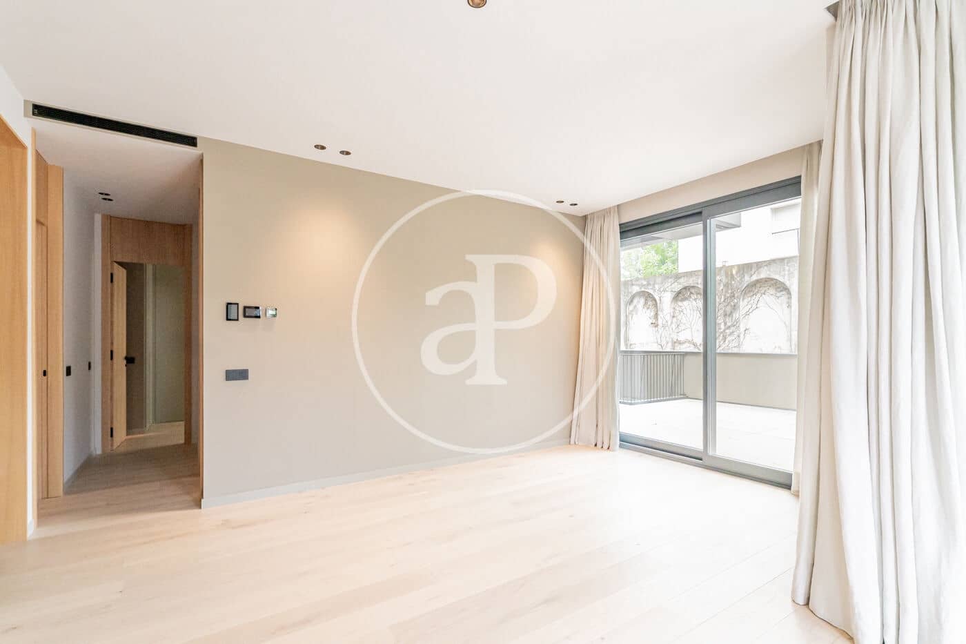 2 quarto Apartamento para arrendar em Madrid cidade com piscina garagem - 3 800 € (Ref: 9927414)