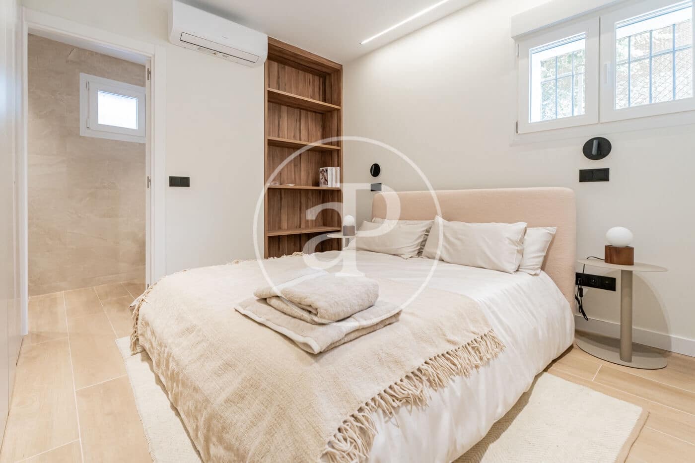 2 sovrum Lägenhet att hyra i Madrid stad - 2 400 € (Ref: 9927415)
