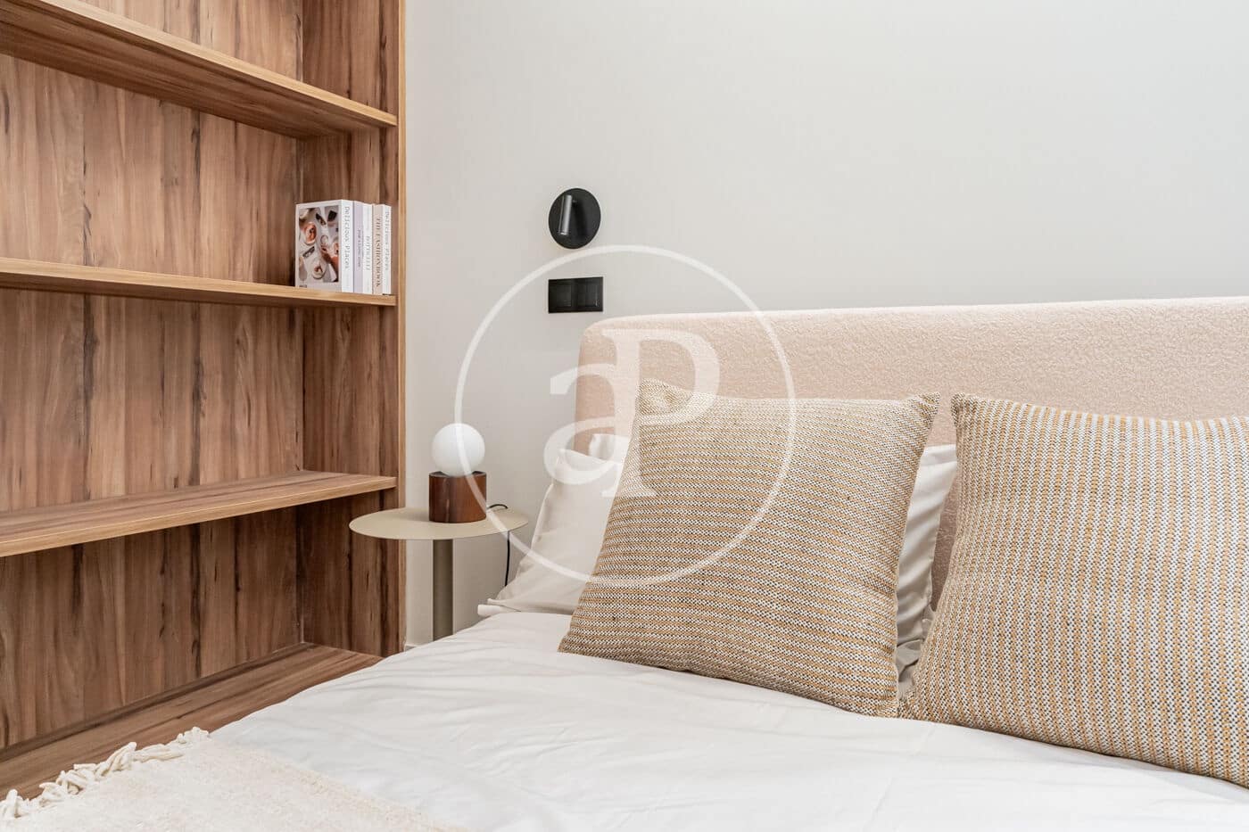 2 sovrum Lägenhet att hyra i Madrid stad - 2 400 € (Ref: 9927415)