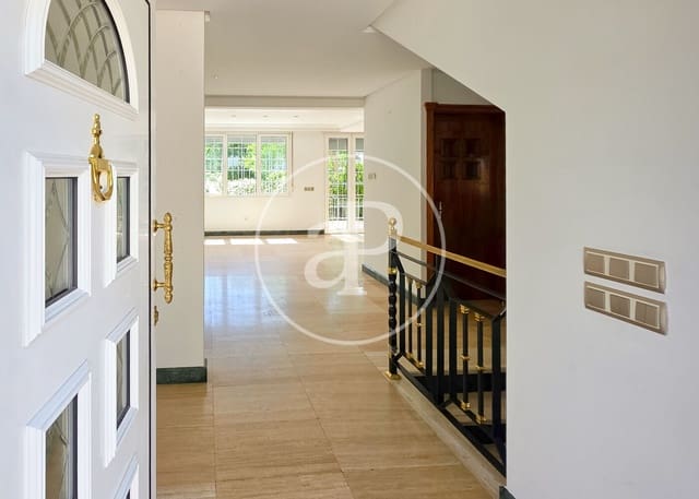 5 soveværelse Lejlighed til salg i Nueva España, Madrid by - € 3.500.000 (Ref: 9927416)