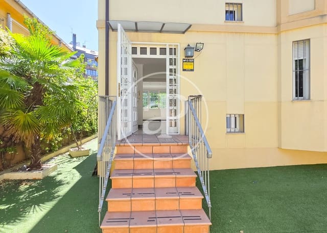 5 soveværelse Lejlighed til salg i Nueva España, Madrid by - € 3.500.000 (Ref: 9927416)
