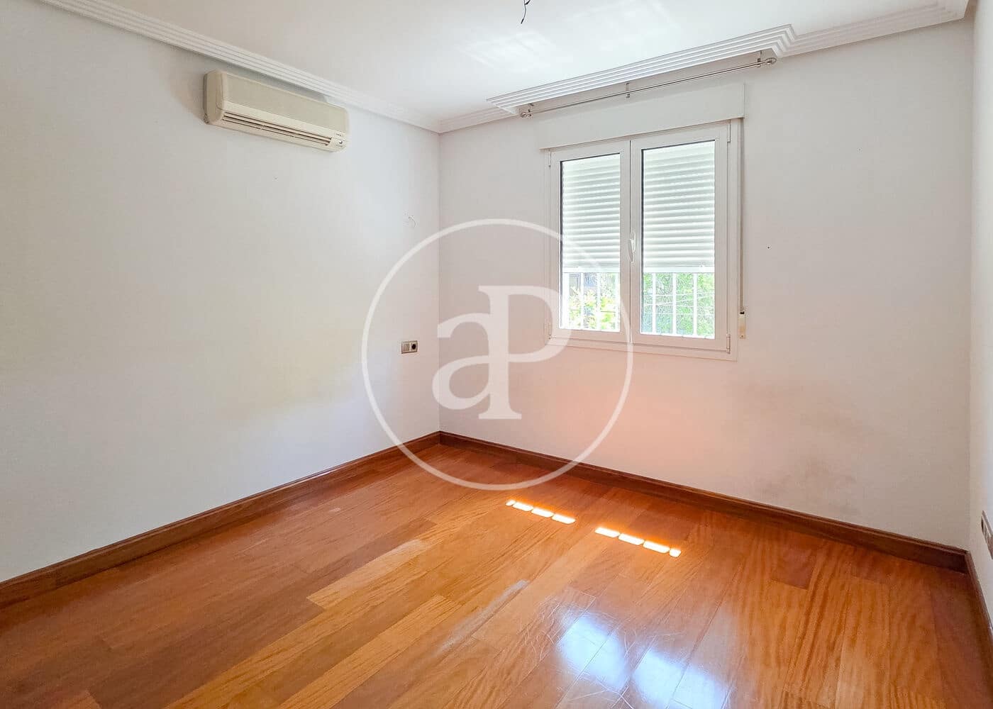 5 bedroom Apartment for sale in Madrid city - € 3,500,000 (Ref: 9927416)