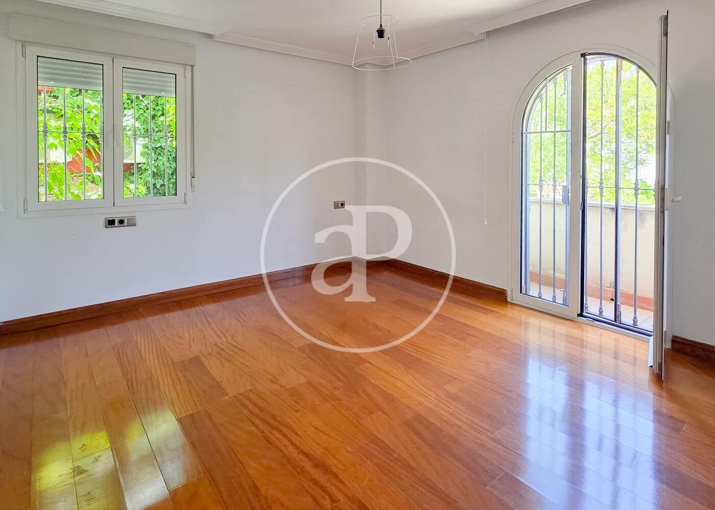 5 bedroom Apartment for sale in Madrid city - € 3,500,000 (Ref: 9927416)