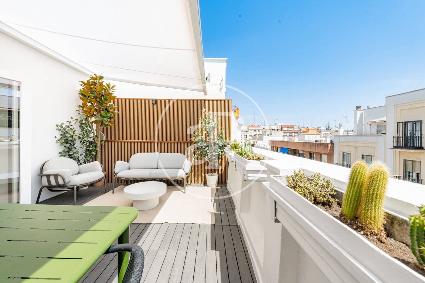 2 slaapkamer Penthouse te koop in Madrid stad - € 1.095.000 (Ref: 9927417)