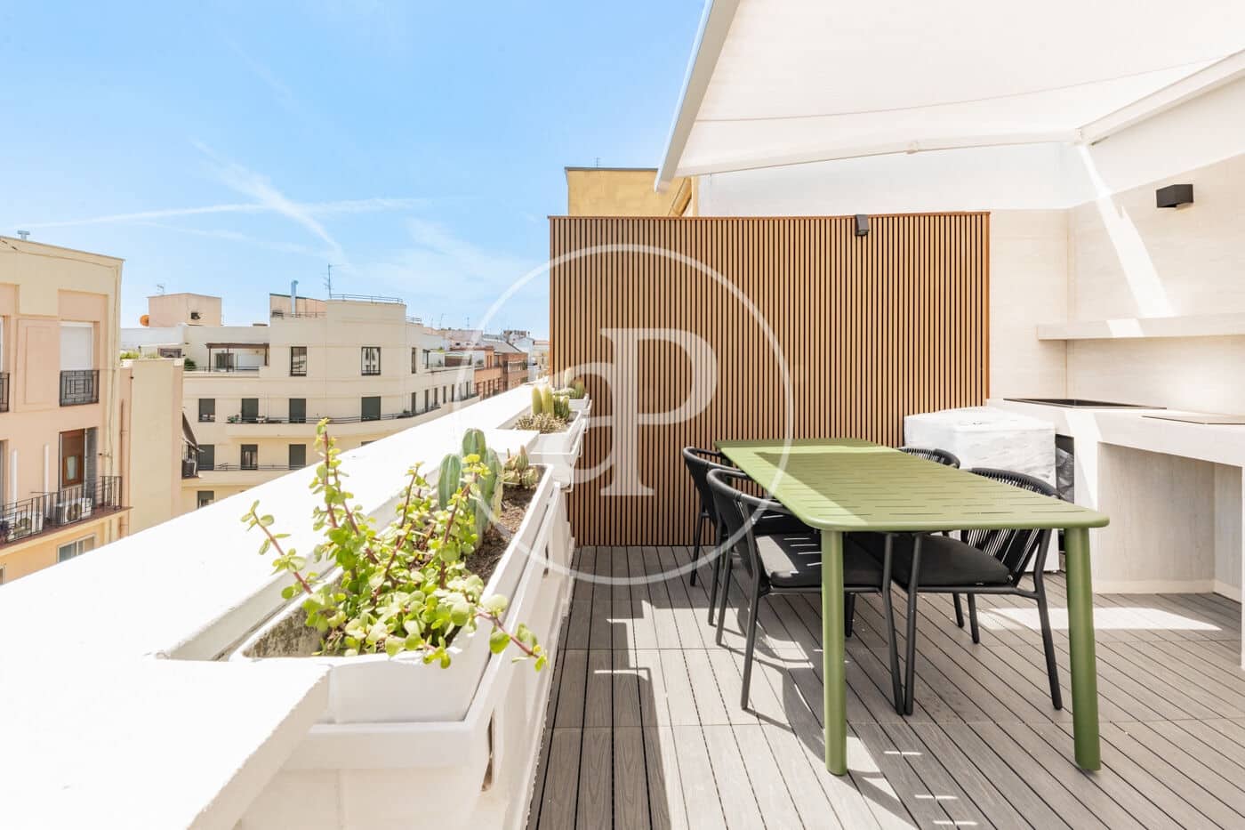 2 slaapkamer Penthouse te koop in Madrid stad - € 1.095.000 (Ref: 9927417)