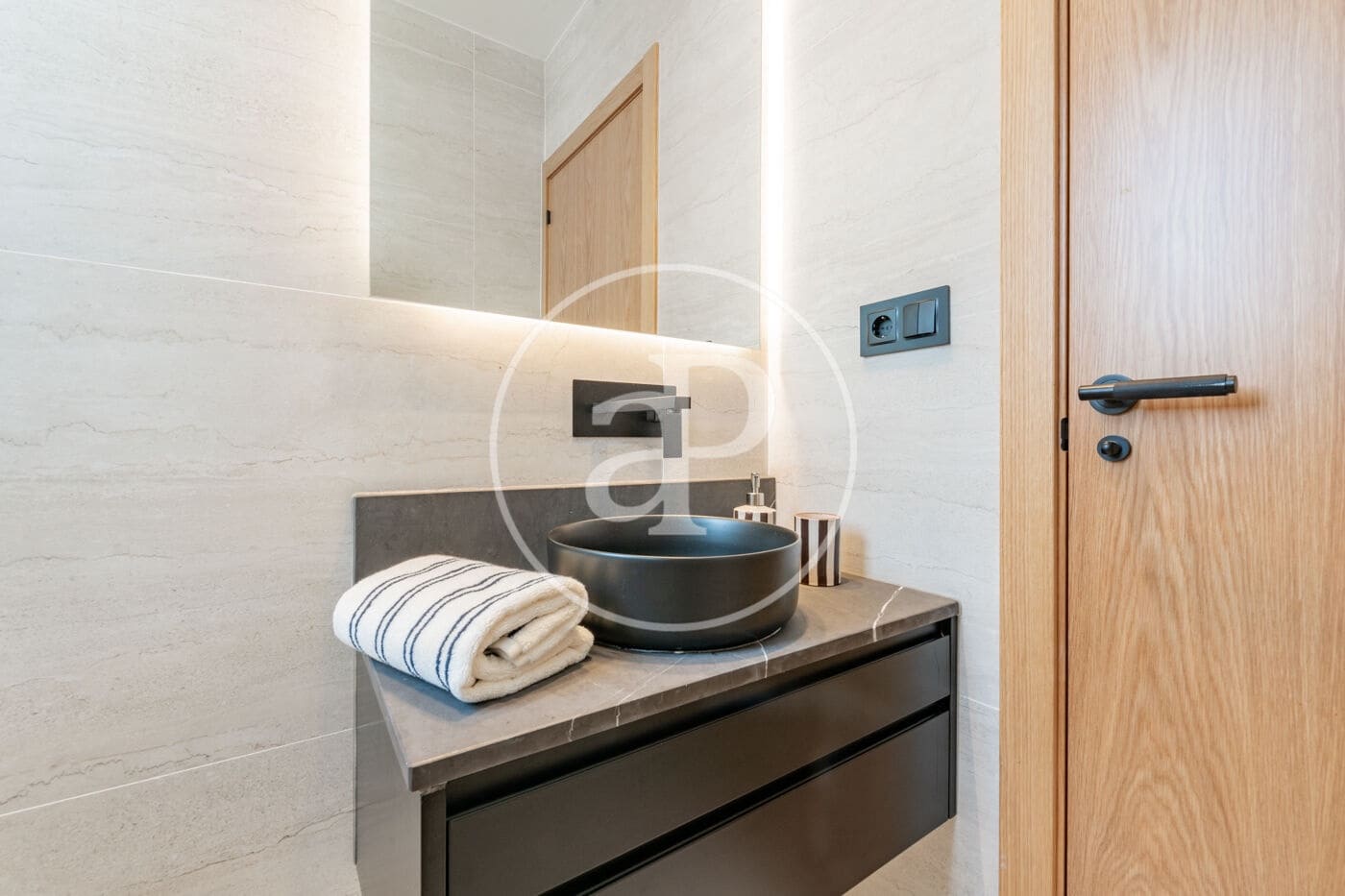 2 slaapkamer Penthouse te koop in Madrid stad - € 1.095.000 (Ref: 9927417)