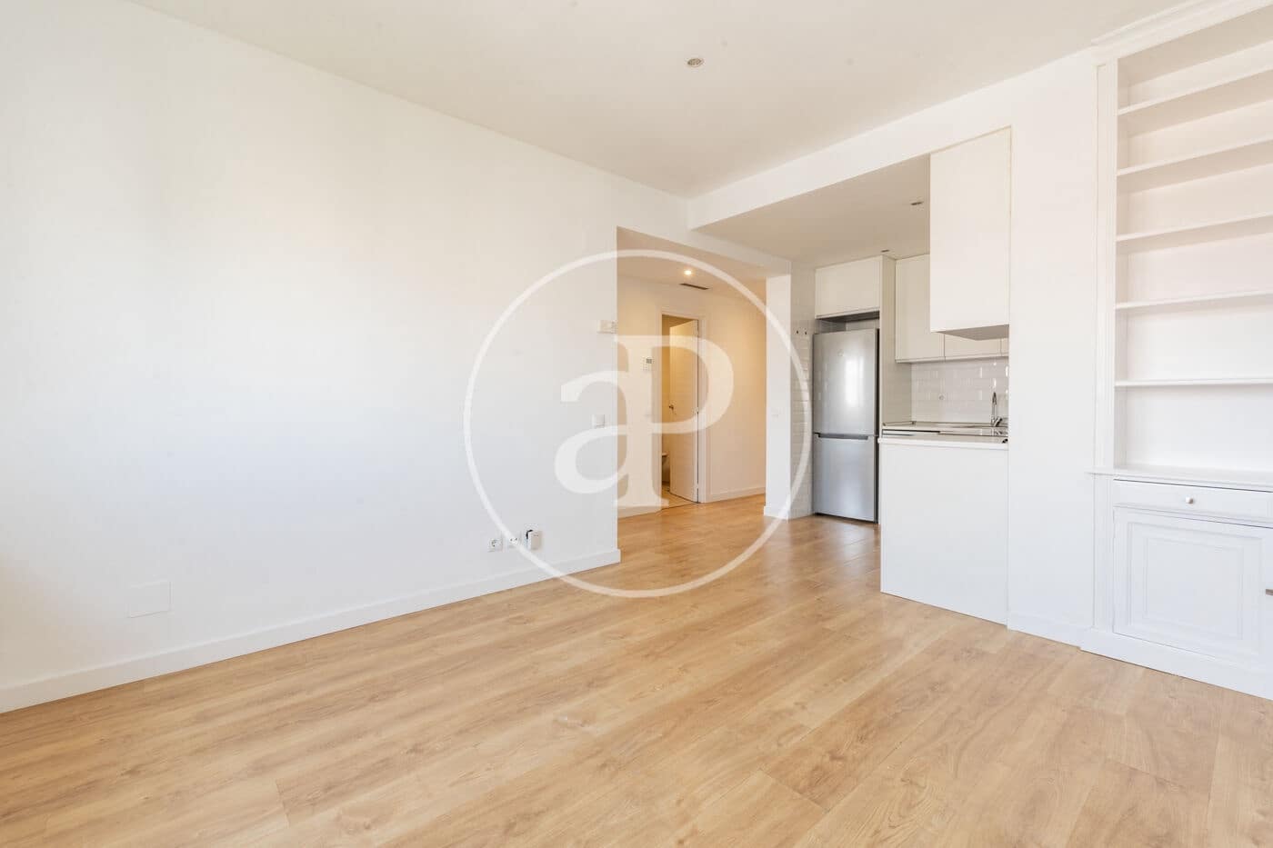 1 soveværelse Lejlighed til leje i Madrid by - € 1.500 (Ref: 9927418)