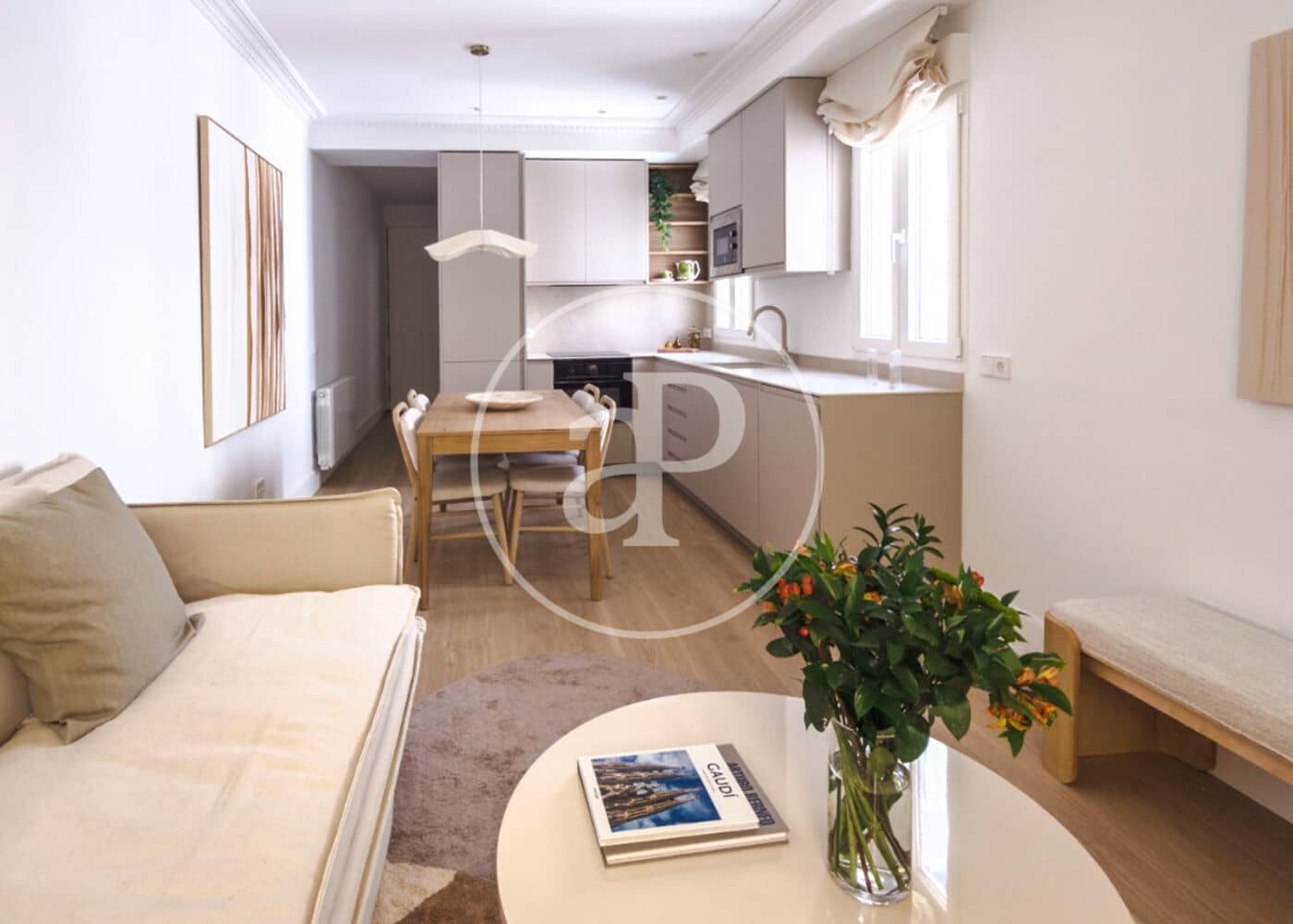 2 bedroom Apartment for sale in Madrid city - € 1,175,000 (Ref: 9927421)