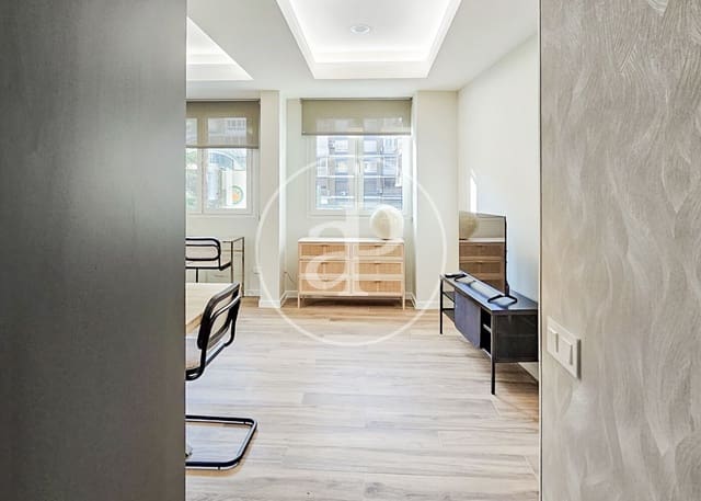 1 quarto Apartamento para arrendar em Castillejos, Madrid cidade - 1 790 € (Ref: 9927422)