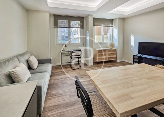 1 quarto Apartamento para arrendar em Castillejos, Madrid cidade - 1 790 € (Ref: 9927422)