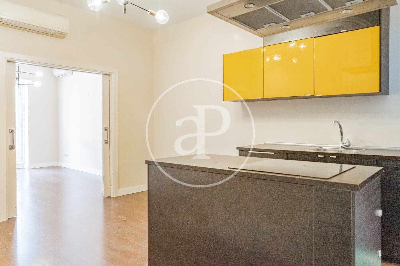 2 bedroom Apartment for rent in Madrid city - € 3,000 (Ref: 9929410)