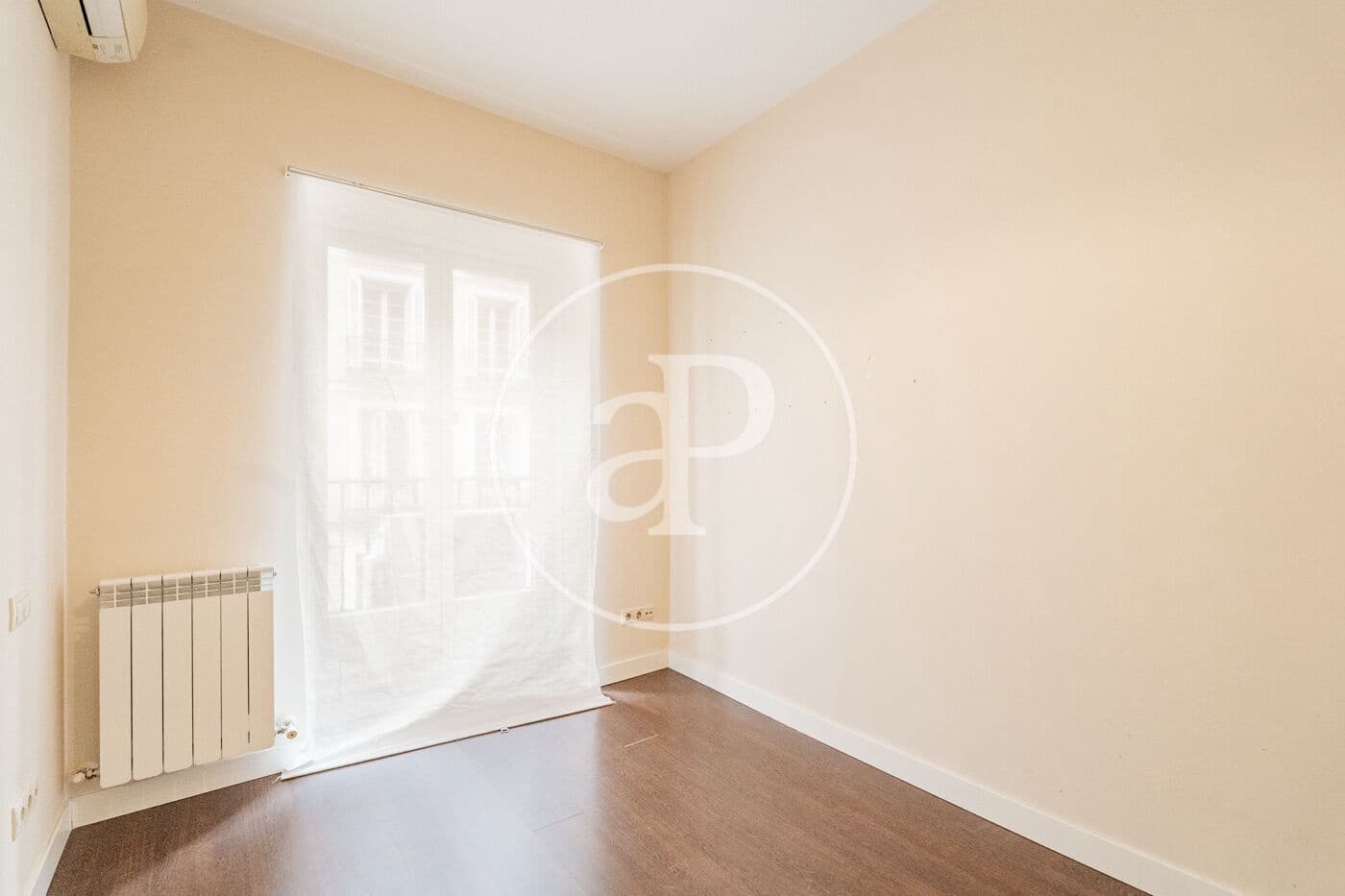2 bedroom Apartment for rent in Madrid city - € 3,000 (Ref: 9929410)