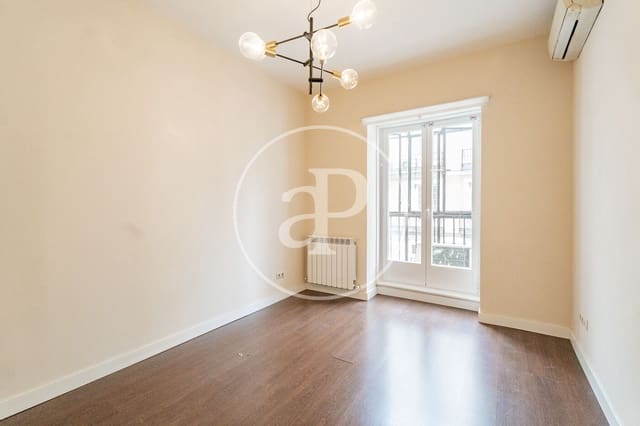 2 slaapkamer Appartement te huur in Justicia, Madrid stad - € 3.000 (Ref: 9929410)