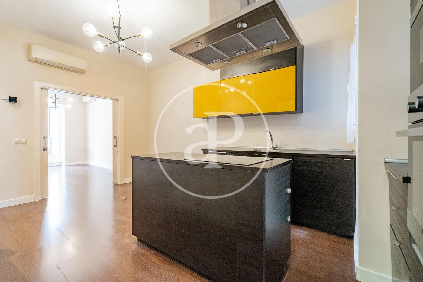 2 bedroom Apartment for rent in Madrid city - € 3,000 (Ref: 9929410)