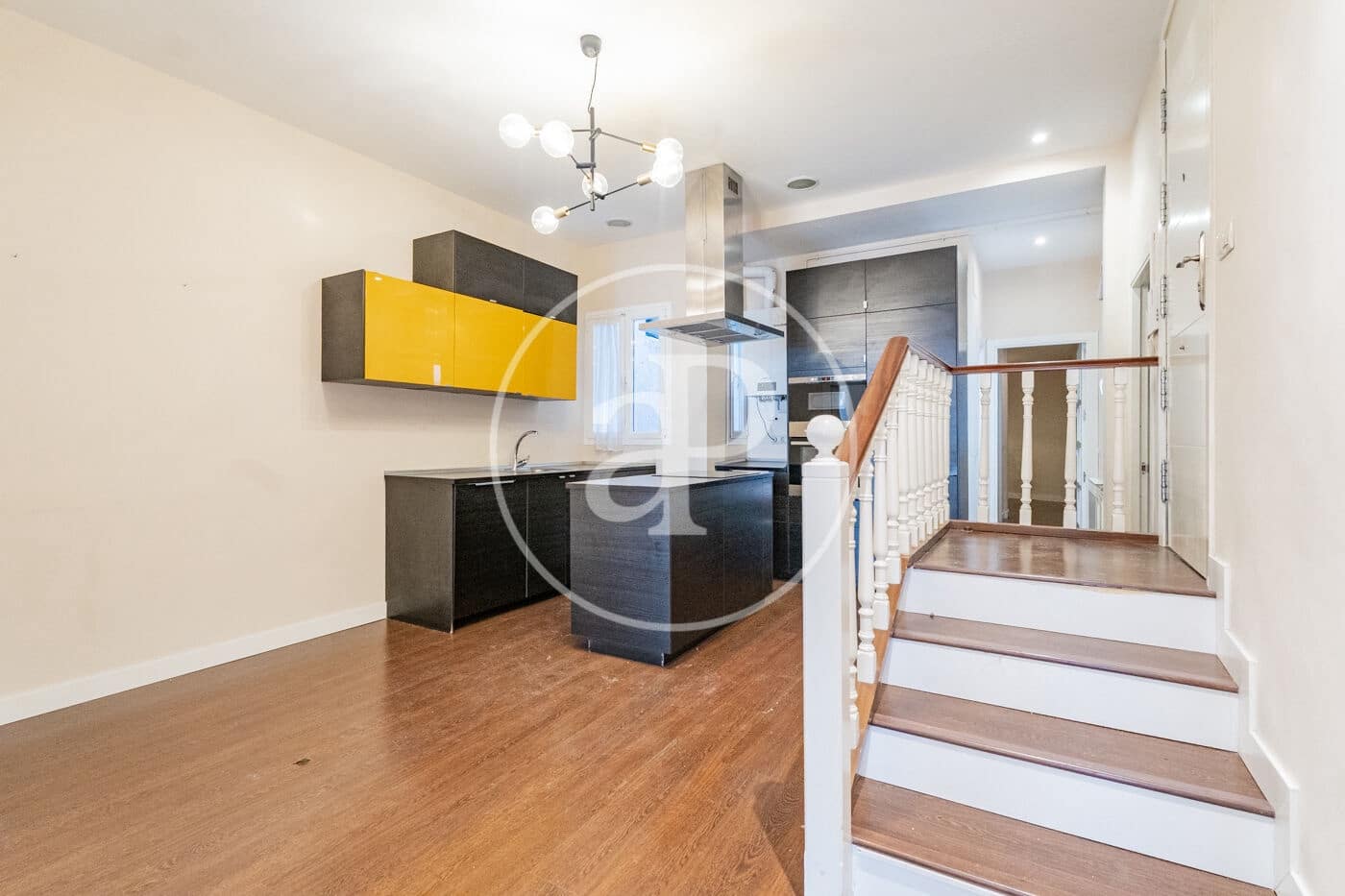 2 bedroom Apartment for rent in Madrid city - € 3,000 (Ref: 9929410)