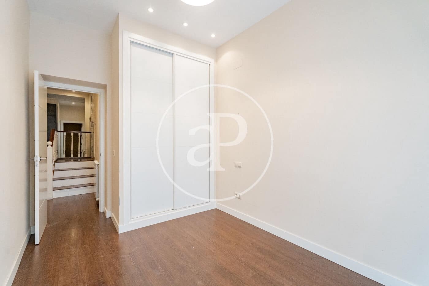 2 bedroom Apartment for rent in Madrid city - € 3,000 (Ref: 9929410)