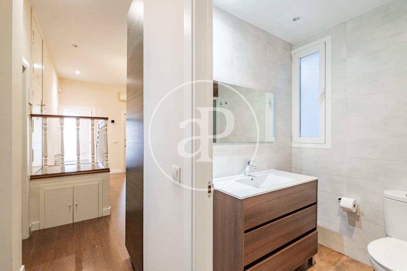 2 bedroom Apartment for rent in Madrid city - € 3,000 (Ref: 9929410)
