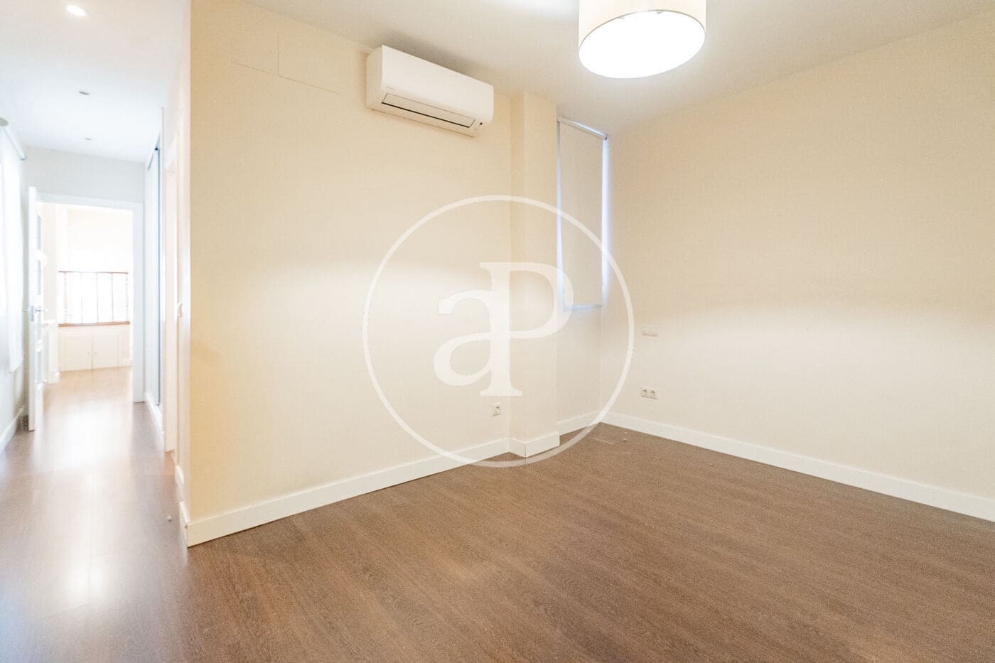2 bedroom Apartment for rent in Madrid city - € 3,000 (Ref: 9929410)