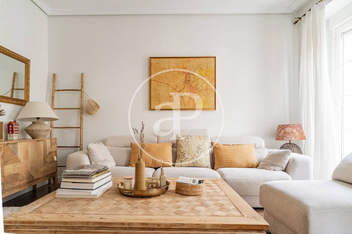 2 bedroom Apartment for rent in Madrid city - € 3,300 (Ref: 9929411)
